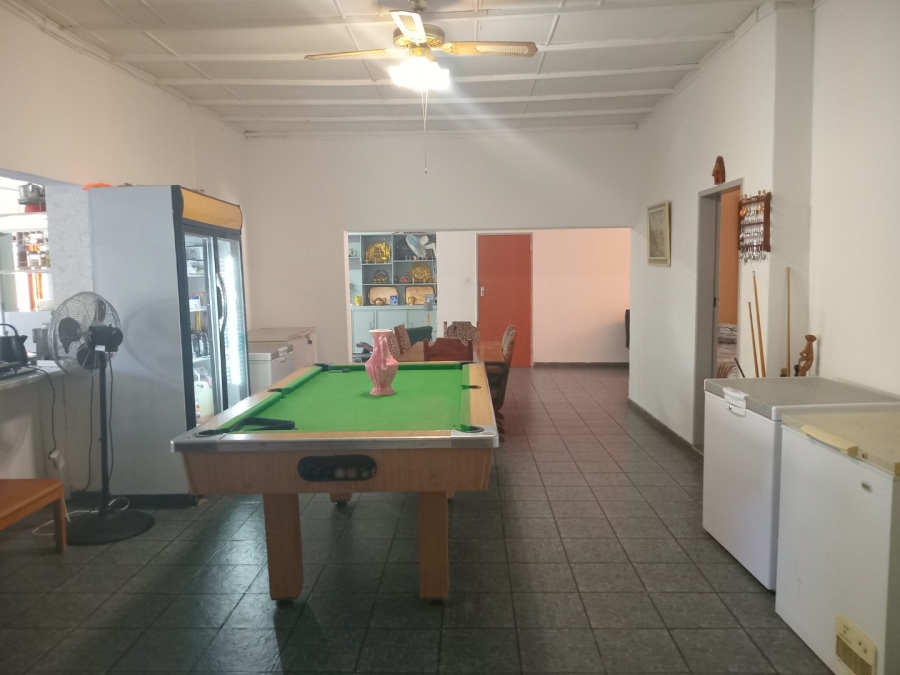 5 Bedroom Property for Sale in Bloemhof North West